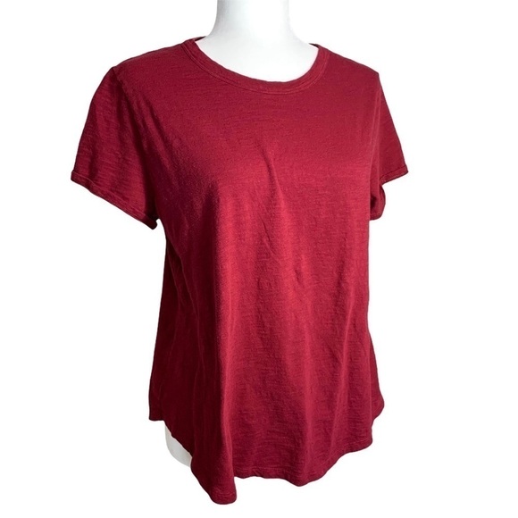 Old Navy Wear Every-wear Short Sleeve T-Shirt in Golly Gee Garnet Large - Picture 7 of 14